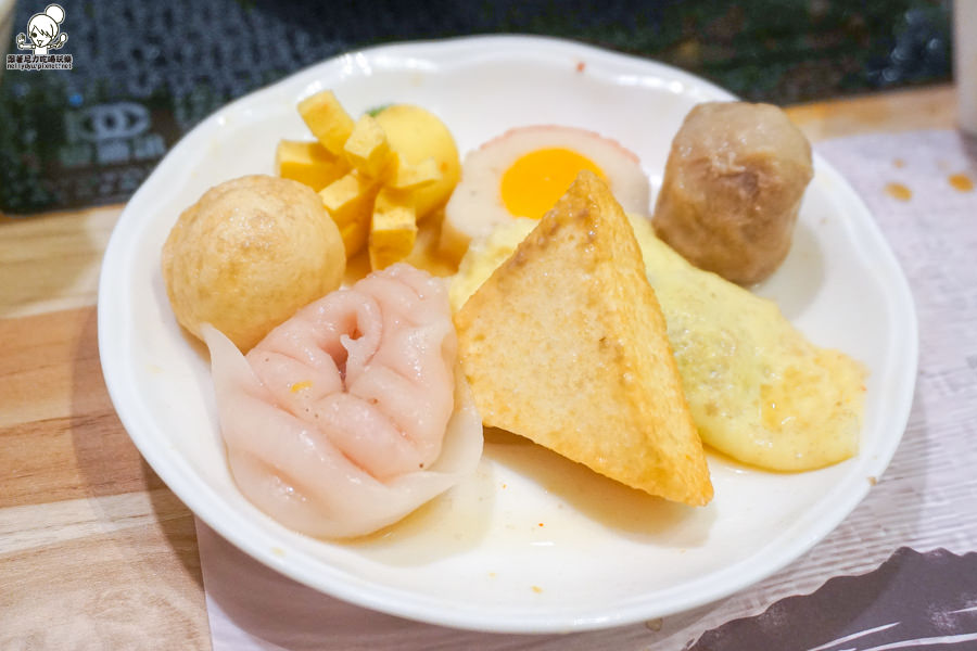 菊野日式涮涮鍋 火鍋 鍋物 高雄 美食 必吃 大盤肉 肉好多 新鮮 湯頭好