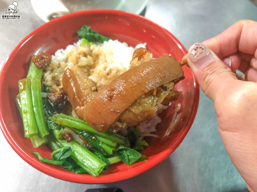 北大港原盅燉鴨湯 雞湯 庶民美食 高雄小吃 高雄美食 腿庫飯