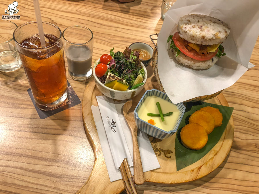 初日珈琲 初日早午餐 日式和風早午餐（初日咖啡） 高雄美食 早午餐