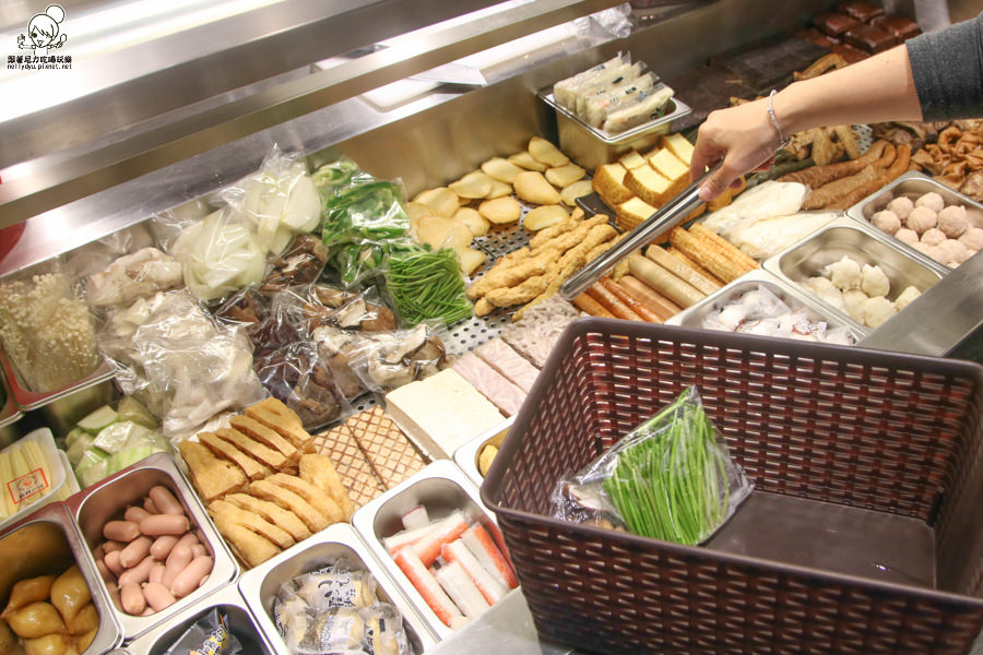 滿大碗滷味 麻辣燙 養生老火湯 炒滷味 高雄美食 新堀江美食