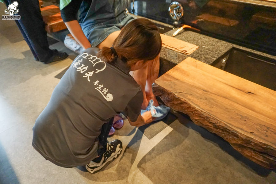 市區按摩 腳底按摩 指壓 油壓 休閒 高雄按摩 平價按摩