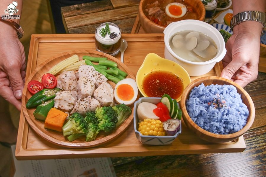 洋流 炸物 定時 簡餐 高雄聚餐 高雄美食 高雄巷弄