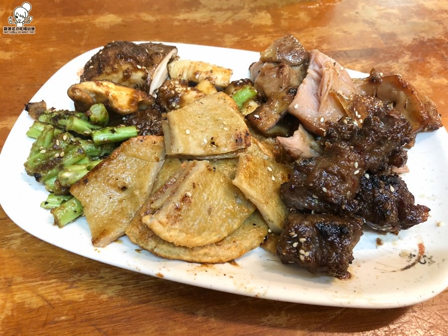 毒家口味 毒家烤肉 高雄必吃 高雄烤肉 燒烤 串燒