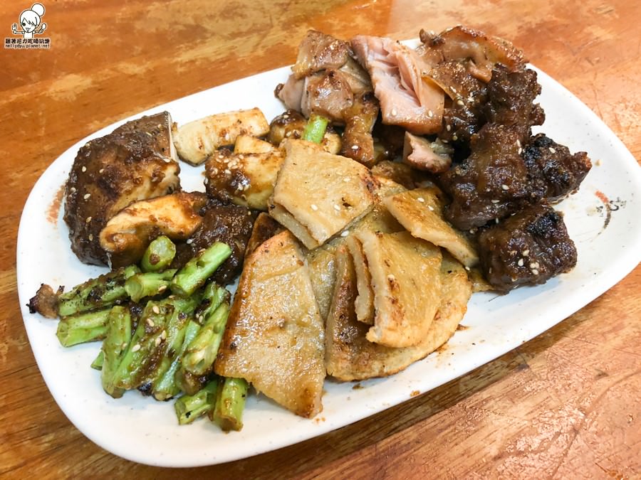 毒家口味 毒家烤肉 高雄必吃 高雄烤肉 燒烤 串燒