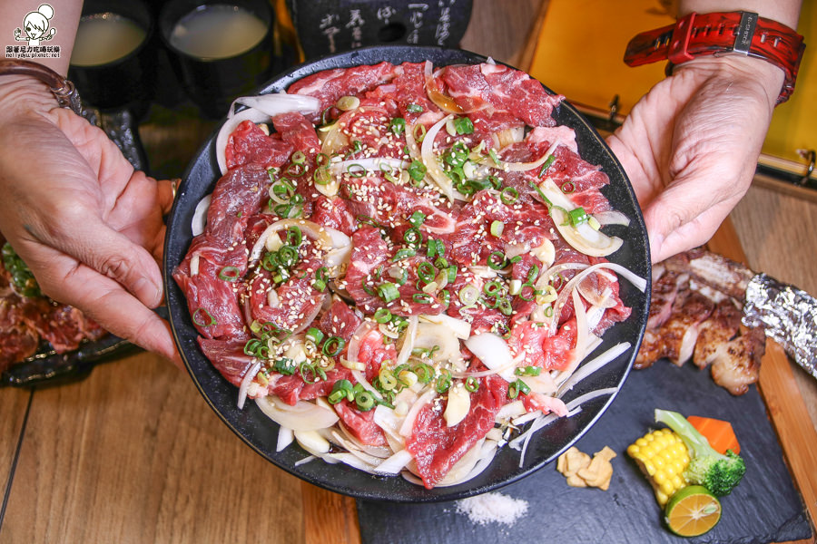 夢時代 美食街 燒肉 炙燒 烤肉 大丼燒