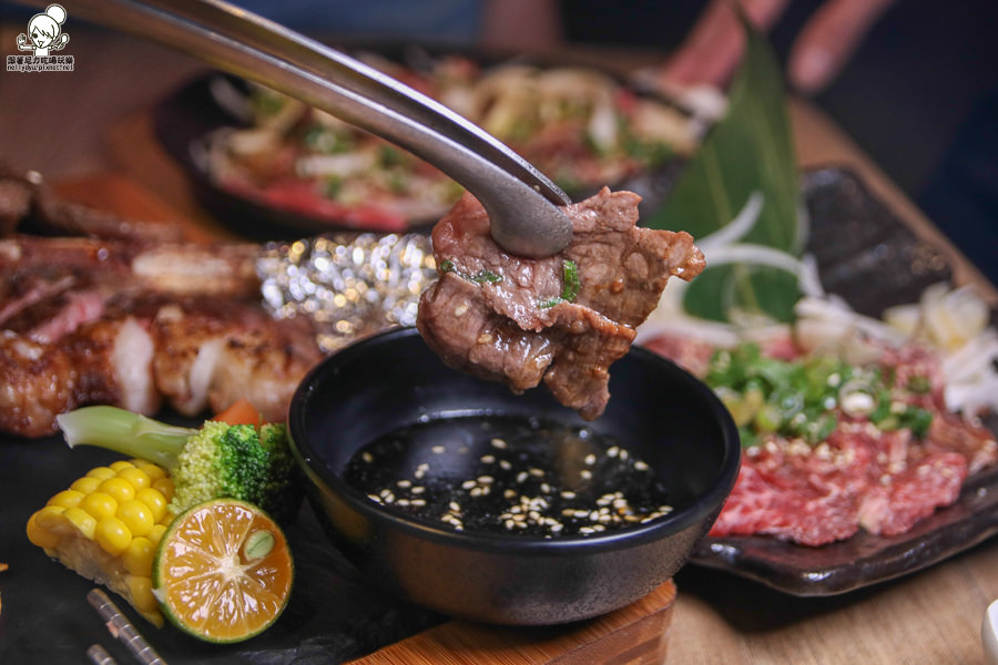 夢時代 美食街 燒肉 炙燒 烤肉 大丼燒