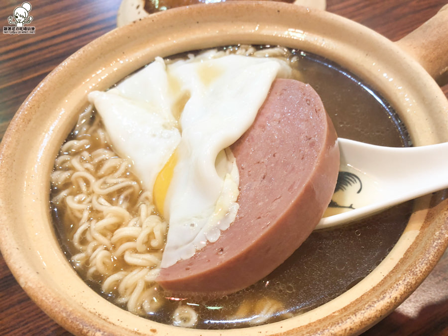 香港冰室 港式料理 港式餐點 叮叮車