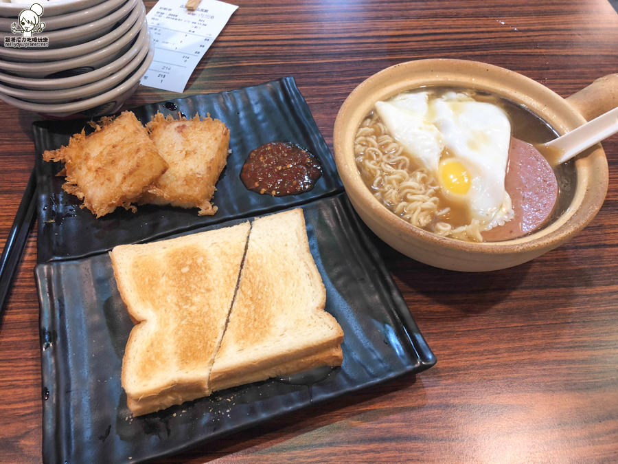 香港冰室 港式料理 港式餐點 叮叮車