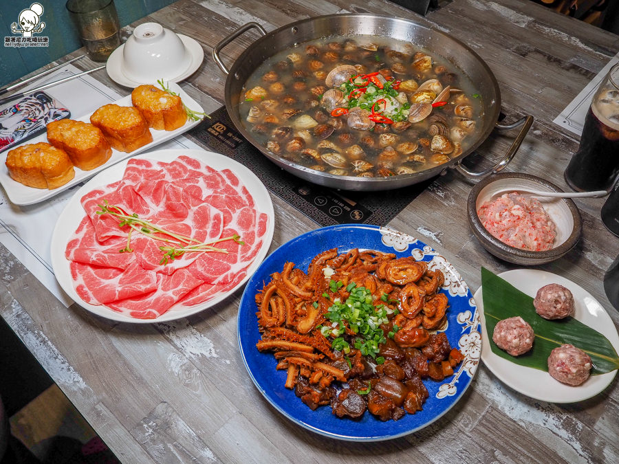 麻奶鍋 蛤蠣鍋 火鍋 春囍 人氣 鍋物 高雄必吃 高雄美食