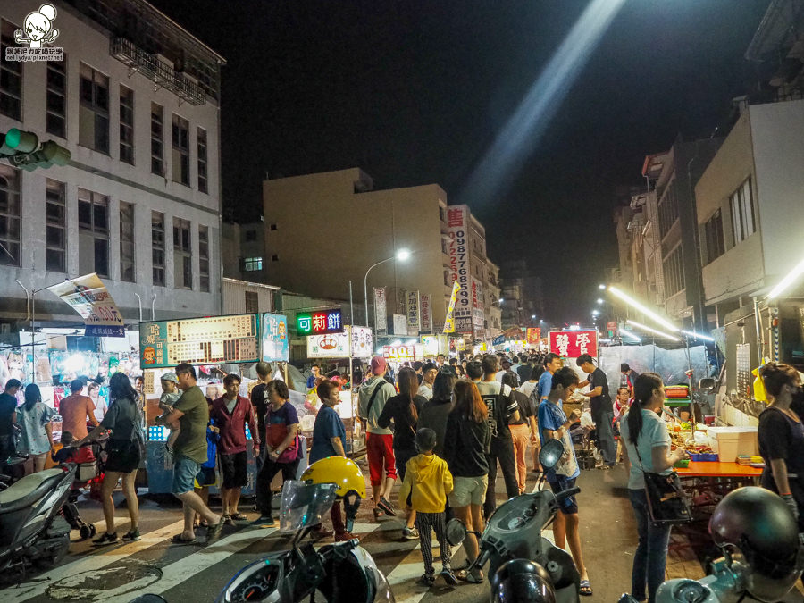 駁二夜市 夜市 高雄夜市 建國夜市 鹽埕美食