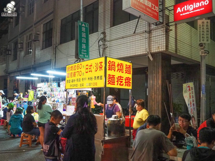 駁二夜市 夜市 高雄夜市 建國夜市 鹽埕美食