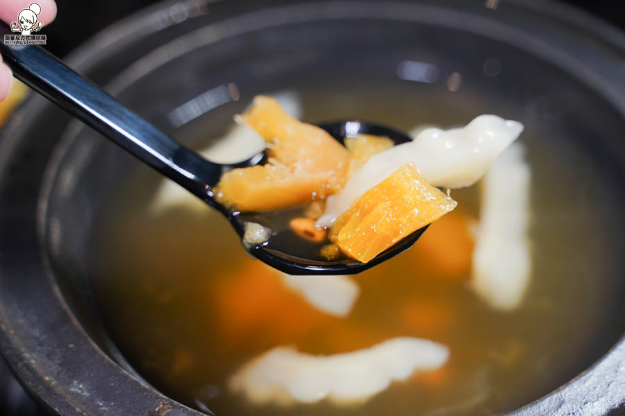 火鍋 鍋物 百元火鍋 個人鍋 宵夜 高雄美食 高雄鍋物 聚餐 文化中心