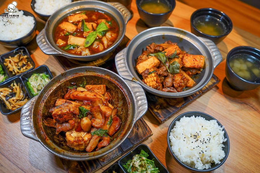 品三杯 熱炒 三杯 高雄美食 小吃 台灣美食 美食街 漢神