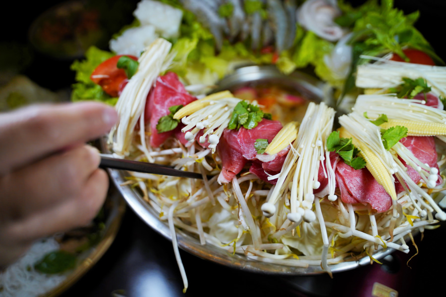 越好吃越南料理 台中美食 大里 必吃 親子旅遊 越式 推推鍋 火鍋