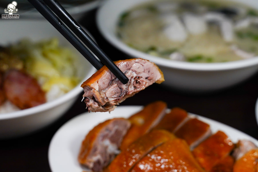 高雄美食 鳳山美食 衛武營 老爺美食館 純手工 香茅 獨家 特色 全台獨創