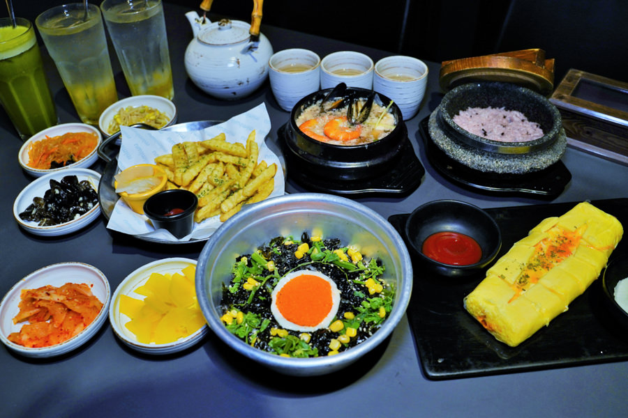 韓式料理 豆腐煲 聚餐 親子 夠味 小菜免費 韓國料理 家樂福