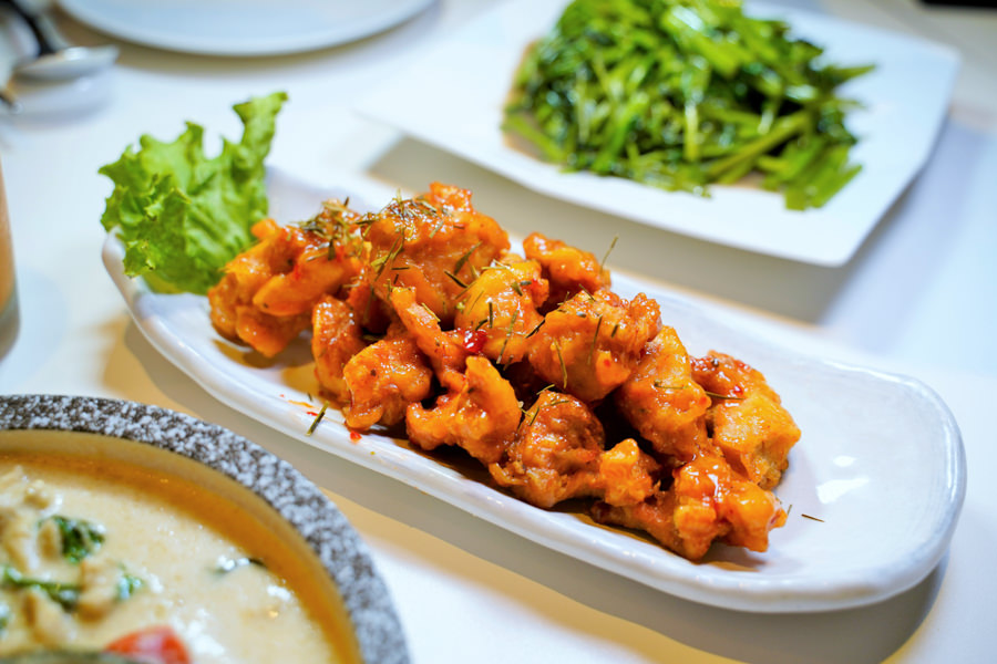 高雄聚餐 泰式料理 開胃 親子 生日 泰式奶茶