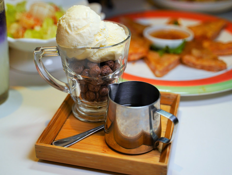 高雄聚餐 泰式料理 開胃 親子 生日 泰式奶茶