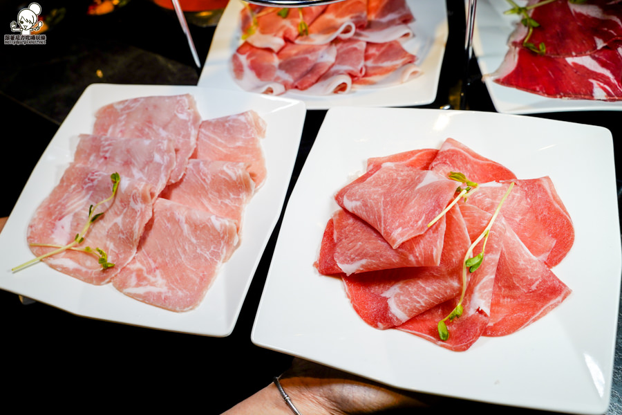 百貨美食 鍋物 火鍋 聚餐 家庭聚會 約會 肉肉盤 海鮮