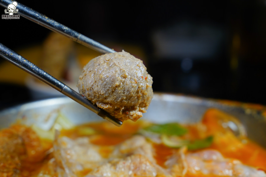 百貨美食 鍋物 火鍋 聚餐 家庭聚會 約會 肉肉盤 海鮮