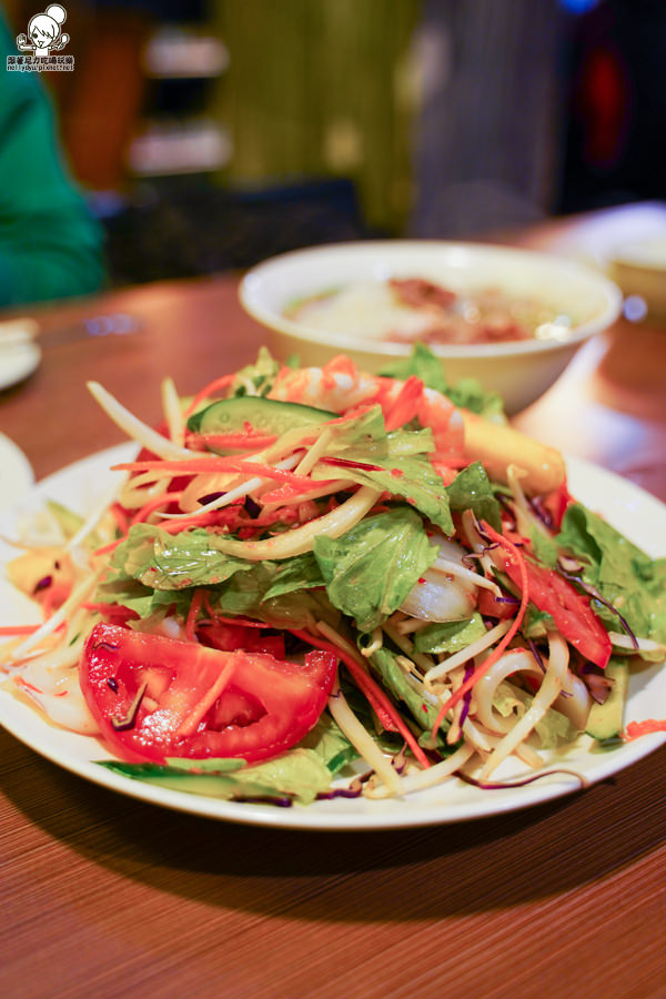 墾丁必吃　恆春美食　越南料理　屏東　墾丁　好吃　月亮蝦餅