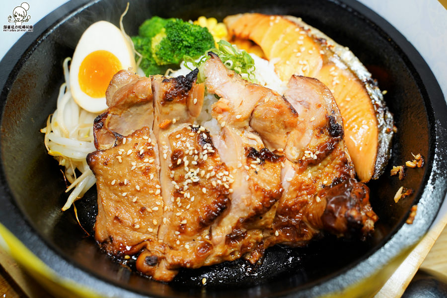 丼飯 拉麵 聚餐 初丼 家樂福 美食 必吃 肉肉控