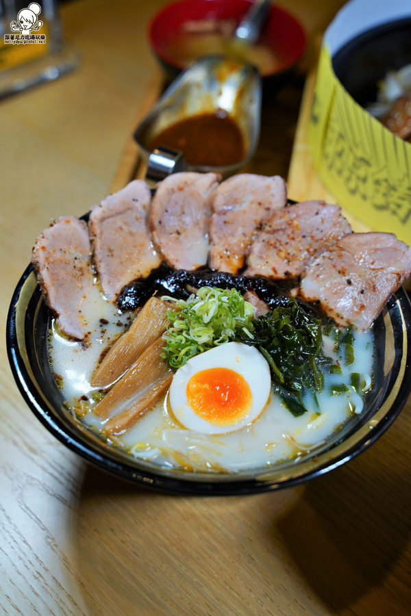 丼飯 拉麵 聚餐 初丼 家樂福 美食 必吃 肉肉控