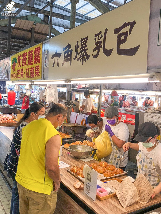 六角爆乳包 必吃 韓國爆乳包 麵包 黃昏市場 排隊美食