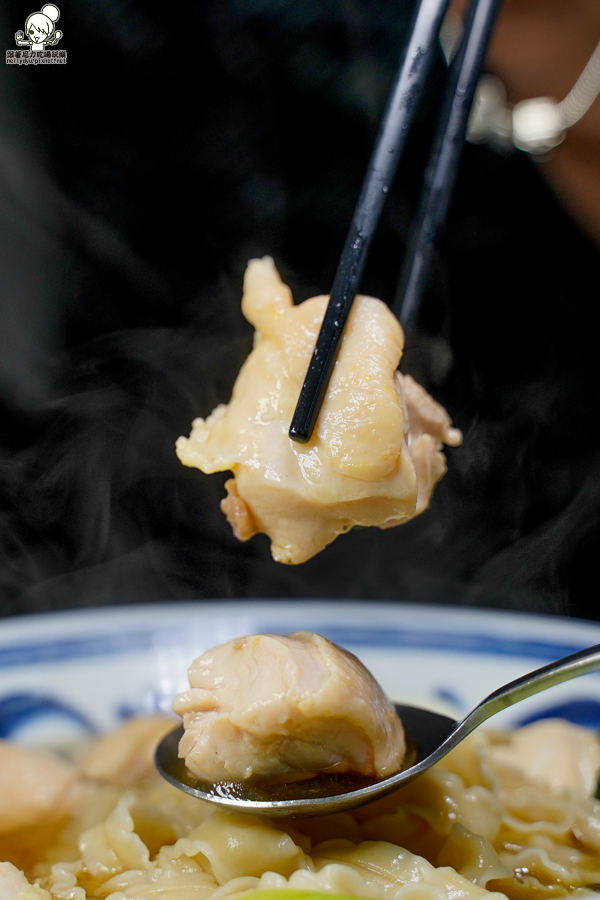 土雞鍋 高雄美食 個人鍋 好吃 推薦 鍋物 熱炒 