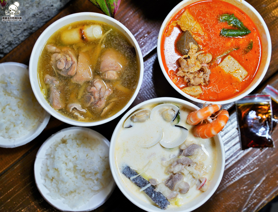 春囍 個人鍋 外帶 火鍋 鍋物 高雄美食 高雄必吃 排隊 麻奶 花雕 牛奶