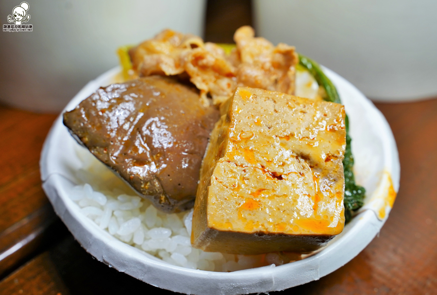 春囍 個人鍋 外帶 火鍋 鍋物 高雄美食 高雄必吃 排隊 麻奶 花雕 牛奶