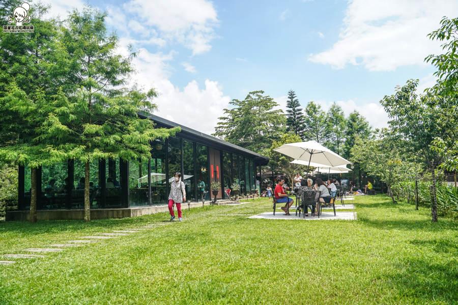 日月潭 景觀 餐廳 咖啡 披薩 窯烤披薩 親子 旅遊 南投