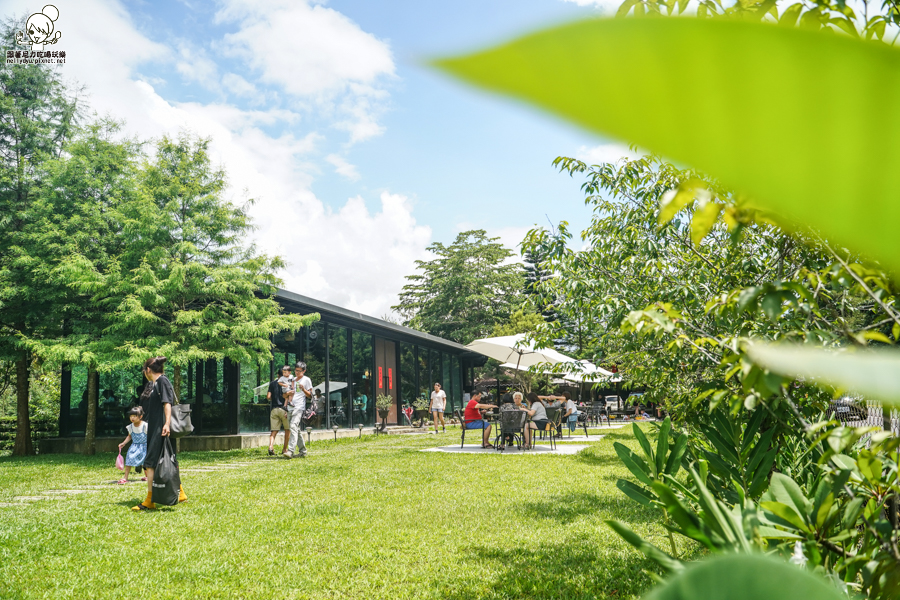 日月潭 景觀 餐廳 咖啡 披薩 窯烤披薩 親子 旅遊 南投