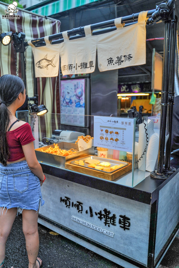 黑輪 古早味 老字號 順順小攤車 魚漿 排隊美食 高雄 瑞豐夜市