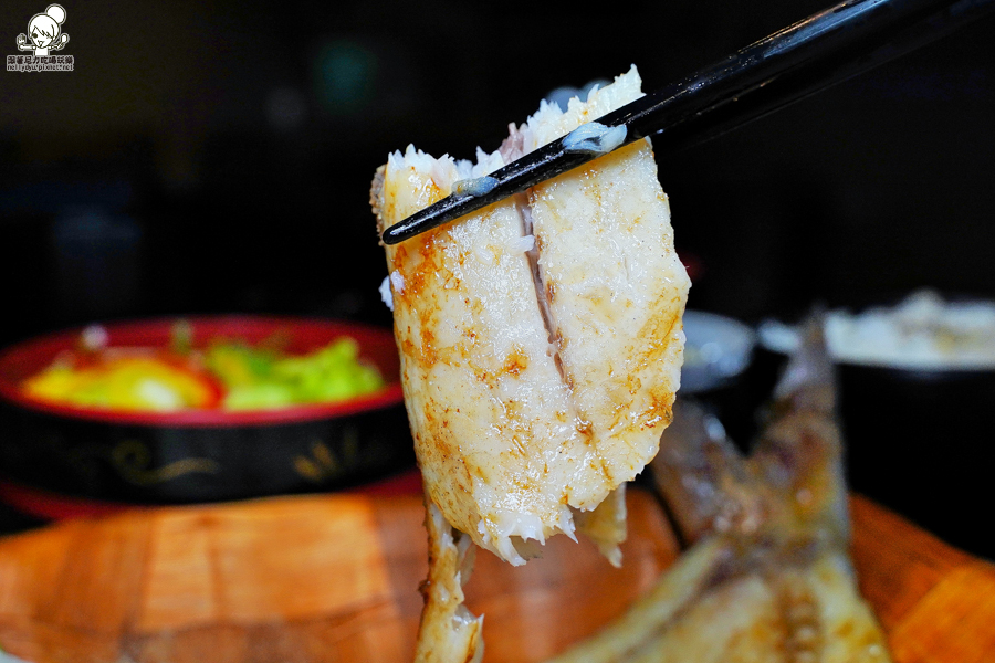 學區美食 日本料理 生魚片 丼飯 定食 聚餐 燒烤 烏龍麵