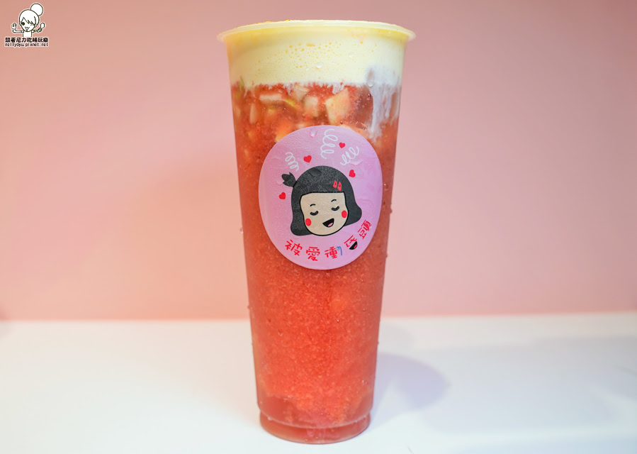 被愛衝昏頭 焦糖布蕾 紅心芭樂 高雄飲品 手搖飲料 創新 網美