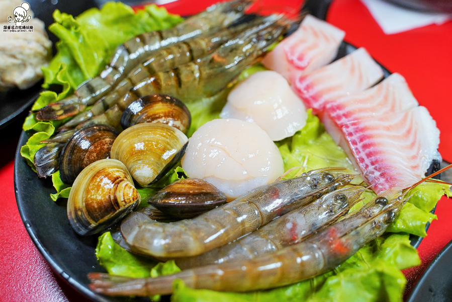 麻麻桑 火鍋 鍋物 百元 海鮮 聚餐 捷運美食 高雄火鍋