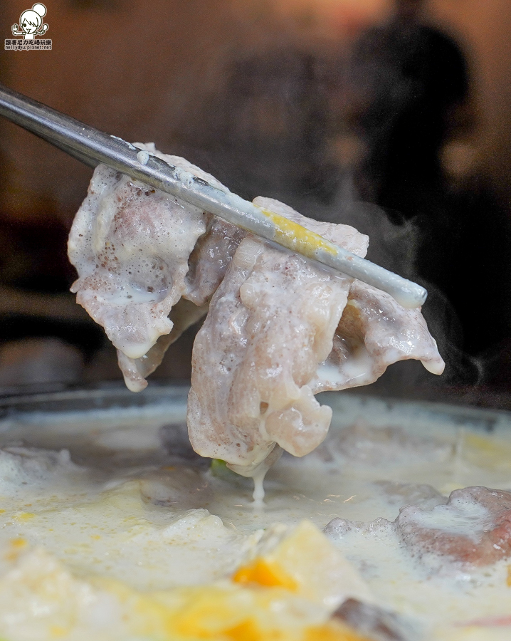 麻麻桑 火鍋 鍋物 百元 海鮮 聚餐 捷運美食 高雄火鍋