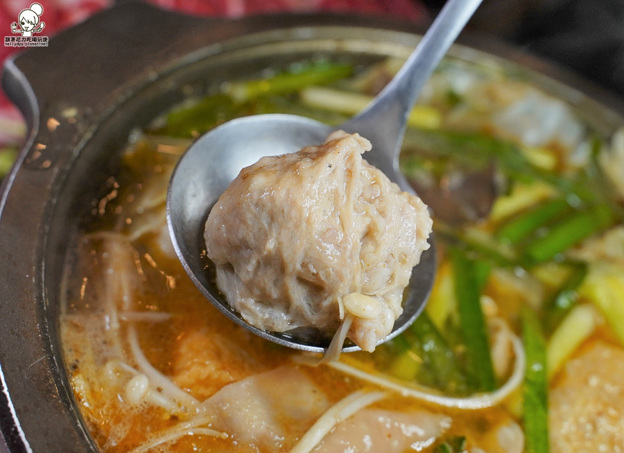 麻麻桑 火鍋 鍋物 百元 海鮮 聚餐 捷運美食 高雄火鍋