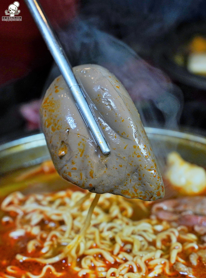 麻麻桑 火鍋 鍋物 百元 海鮮 聚餐 捷運美食 高雄火鍋