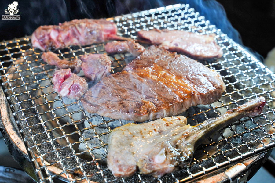 燒烤吃到飽 田季發爺 高雄燒肉 吃到飽 鍋物 美食 聚餐 推薦 必吃