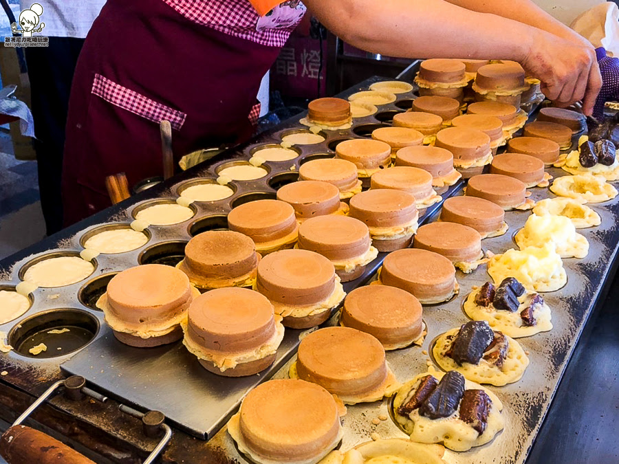 高雄紅豆餅 高雄車輪餅 好吃 美食 甜點 爆餡料 必吃 武廟市場