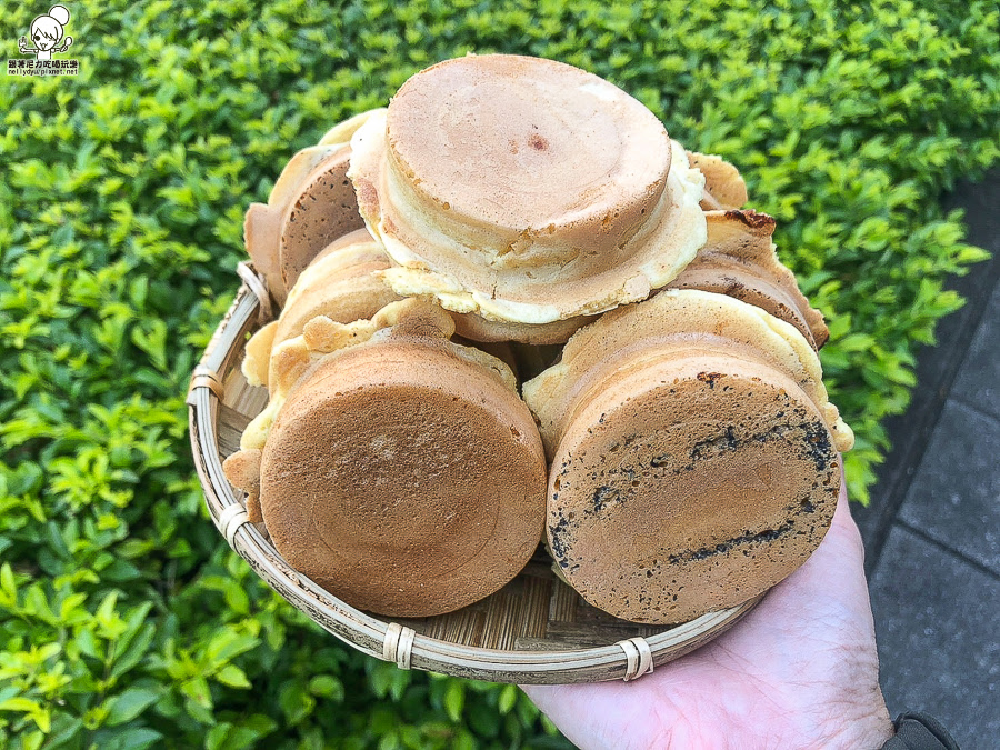 高雄紅豆餅 高雄車輪餅 好吃 美食 甜點 爆餡料 必吃 武廟市場