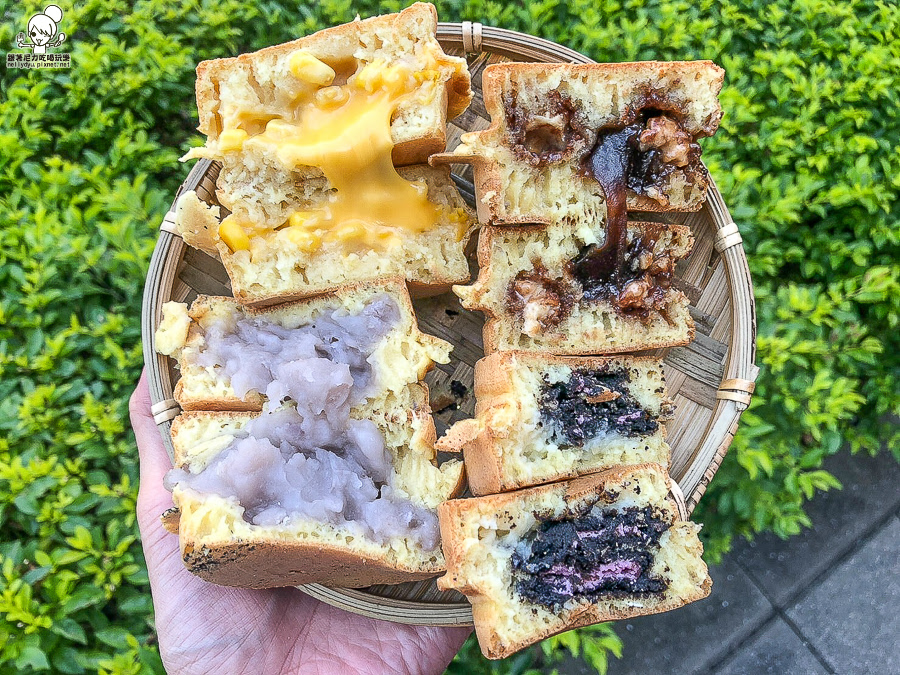 高雄紅豆餅 高雄車輪餅 好吃 美食 甜點 爆餡料 必吃 武廟市場