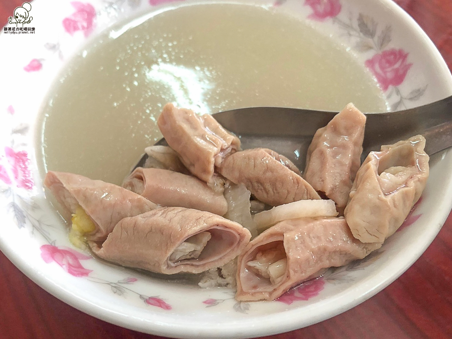 鹽埕美食 下午茶 肉圓 雞排 臭豆腐 好吃 老字號 必吃