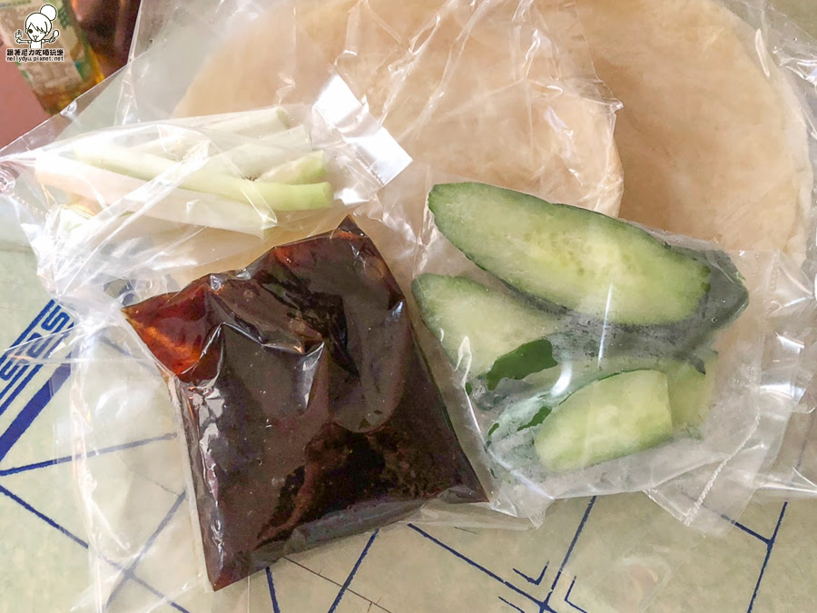 高雄烤鴨推薦 脆皮烤鴨 必吃 鴨架 老字號 好吃 推 人氣