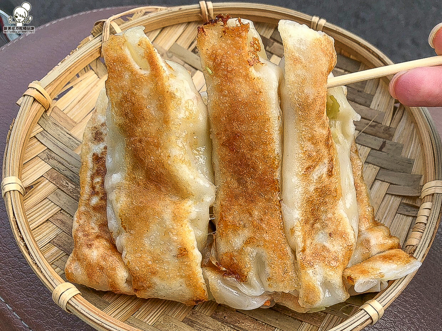 仁美早餐 招牌 蛋餅 鍋貼 素食 美食 仁美國小旁 高雄