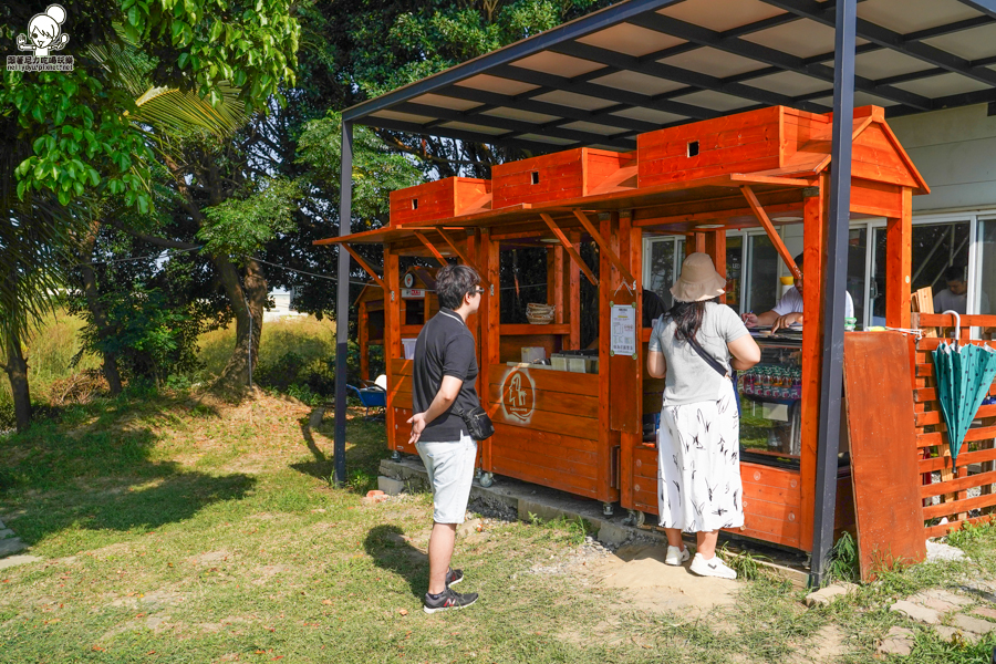 Hi Umi Village_嗨海莊園聚落 高雄景點 旅遊 彌陀 巷弄 低調 帳棚 野餐 親子 玩樂