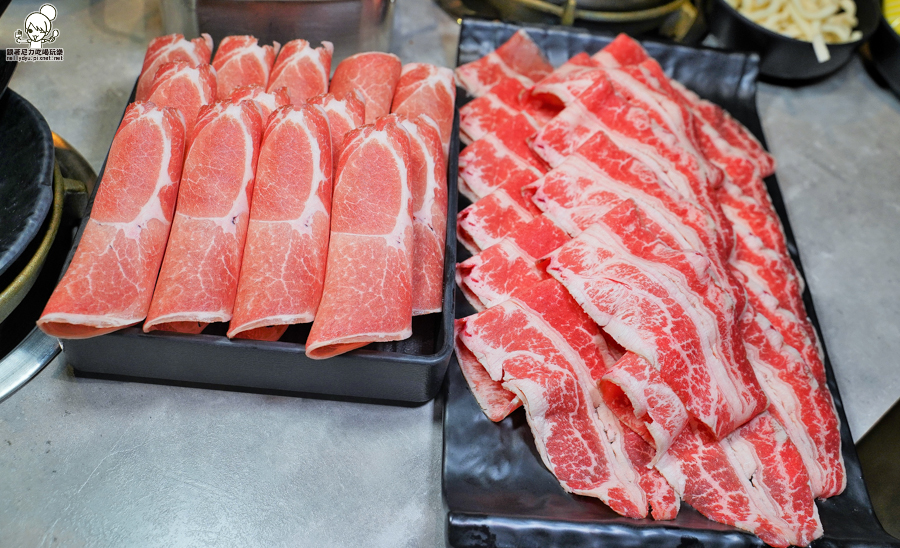 高雄火鍋 鍋物 人氣 寵物友善 聚餐 約會 網美餐廳 好吃 必吃