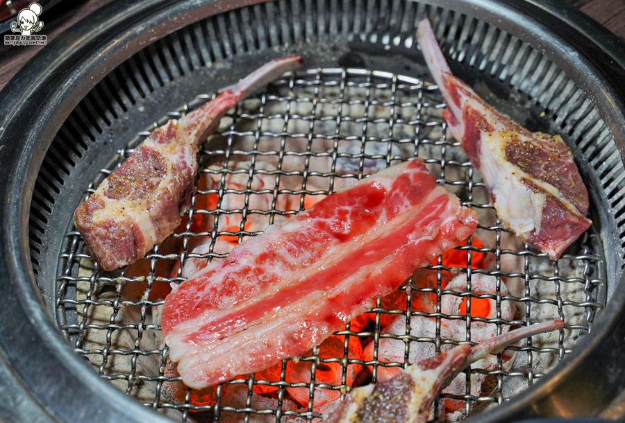 燒肉吃到飽 吃到飽 聚餐 燒烤 烤肉 北高雄 聚會 頂級食材 海鮮 蝦